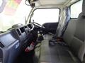 2025 Isuzu Elf Truck
