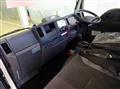 2021 Isuzu Elf Truck