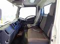 2017 Isuzu Elf Truck