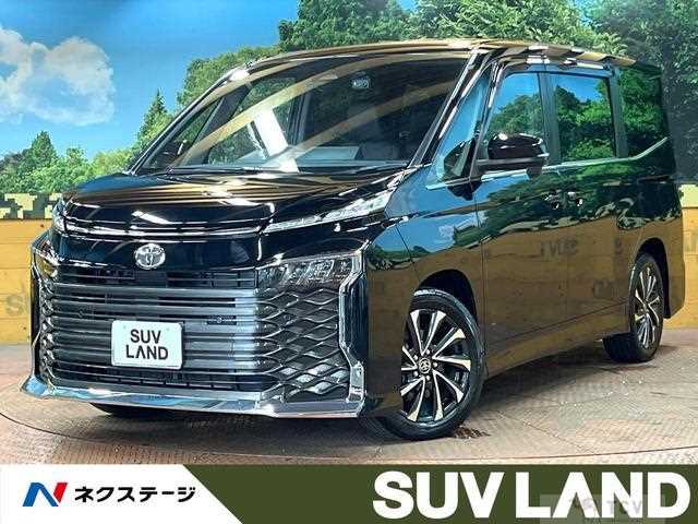 2023 Toyota Voxy
