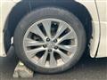 2011 Toyota Alphard G