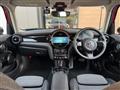 2022 BMW MINI