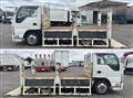 2018 Isuzu Elf Truck