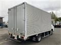 2005 Isuzu Elf Truck