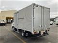 2005 Isuzu Elf Truck