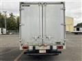2005 Isuzu Elf Truck