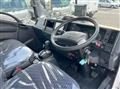 2023 Isuzu Elf Truck