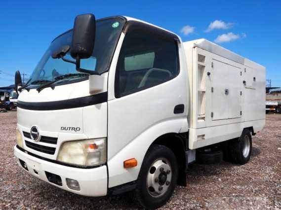 2010 Hino Dutro