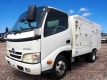 2010 Hino Dutro