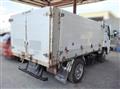 2003 Isuzu Elf Truck