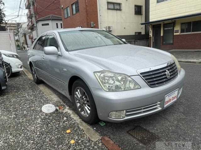 2005 Toyota Crown