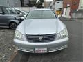 2005 Toyota Crown