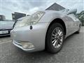 2005 Toyota Crown