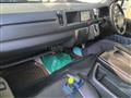 2022 Toyota Hiace Commuter