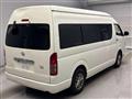 2012 Toyota Hiace Commuter