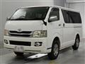 2010 Toyota Regiusace Van