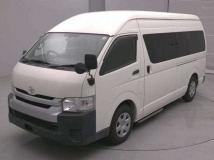 2017 Toyota Hiace Commuter