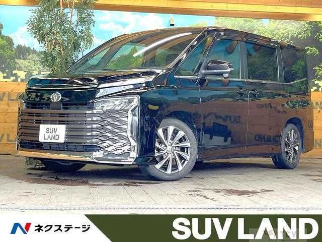 2023 Toyota Voxy