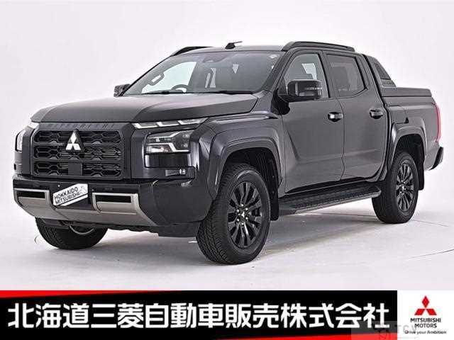 2025 Mitsubishi Triton