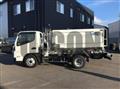 2025 Mitsubishi Fuso Canter