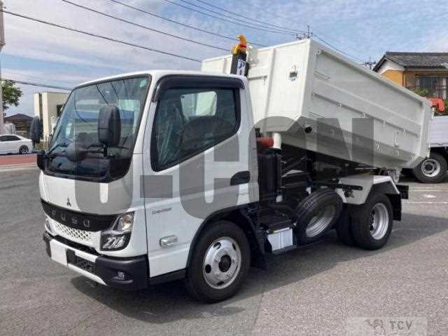 2025 Mitsubishi Fuso Canter