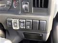 2021 Isuzu Elf Truck