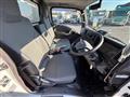 2024 Isuzu Elf Truck