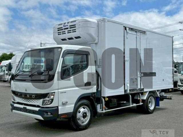 2025 Mitsubishi Fuso Canter