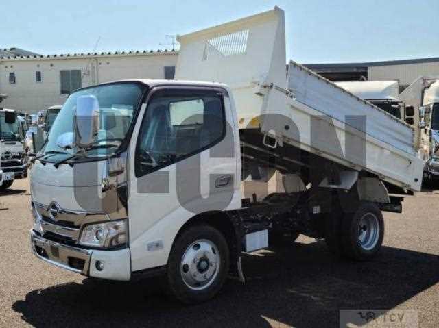 2023 Hino Dutro