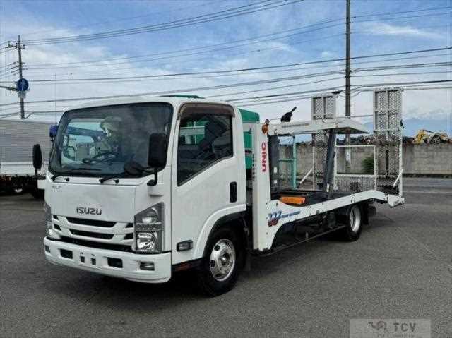2017 Isuzu Elf Truck