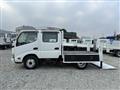 2010 Hino Dutro