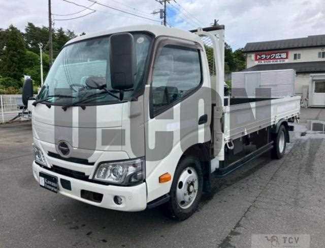 2022 Hino Dutro