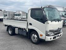 2022 Hino Dutro
