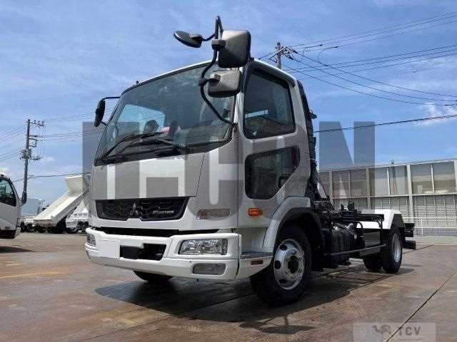 2025 Mitsubishi Fuso Fighter