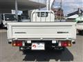2021 Isuzu Elf Truck