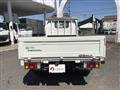2013 Isuzu Elf Truck