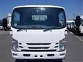 2016 Isuzu Elf Truck