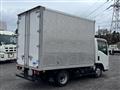 2024 Isuzu Elf Truck