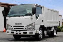 2017 Isuzu Elf Truck