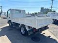 2015 Isuzu Elf Truck