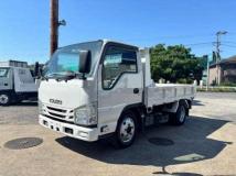 2015 Isuzu Elf Truck