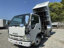 2010 Isuzu Elf Truck