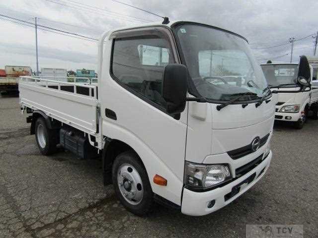 2017 Hino Dutro