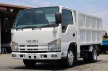 2014 Isuzu Elf Truck