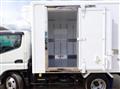 2025 Mitsubishi Fuso Canter