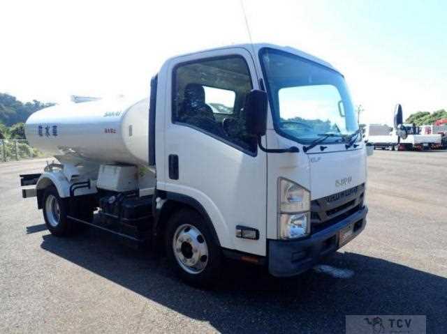 2019 Isuzu Elf Truck