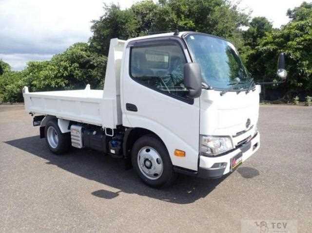 2026 Hino Dutro