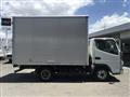 2012 Mitsubishi Fuso Canter