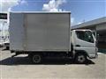 2012 Mitsubishi Fuso Canter