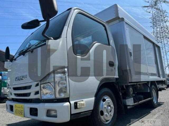 2017 Isuzu Elf Truck